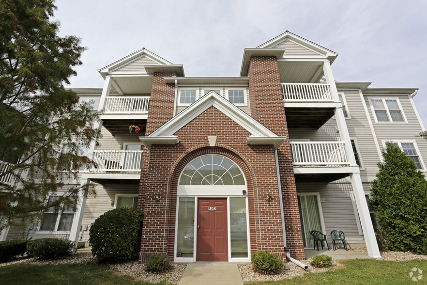 Hollow Creek IV Exterior
