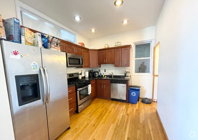 Building Photo - 775 Parker St Unit 1 Rental