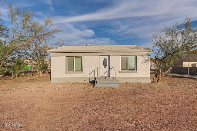 Building Photo - 580 Chula Vista St