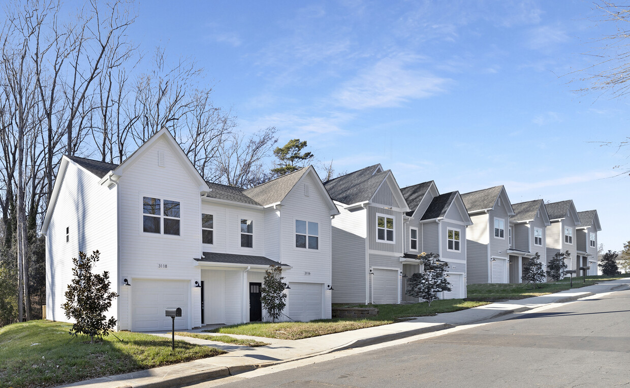 Photo - 3112 Amay James Ave (Charlotte, NC)