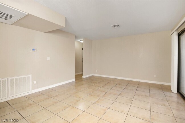 Photo - 4860 Nara Vista Way Unit 102