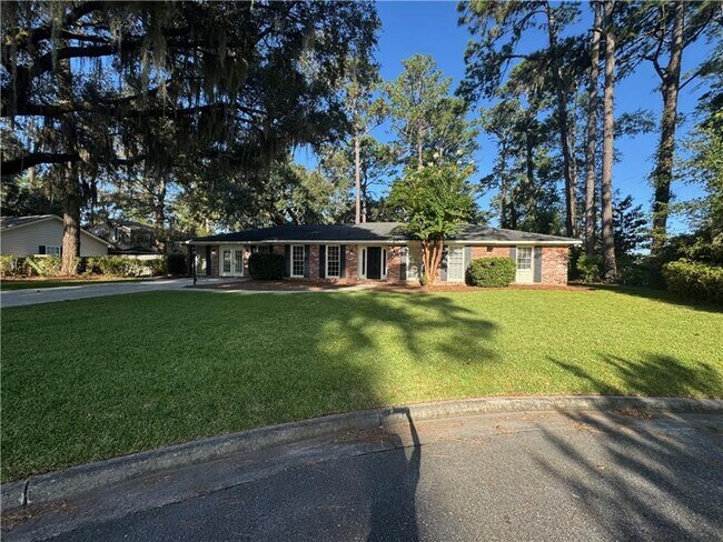 Photo - 12 Raleigh Dr