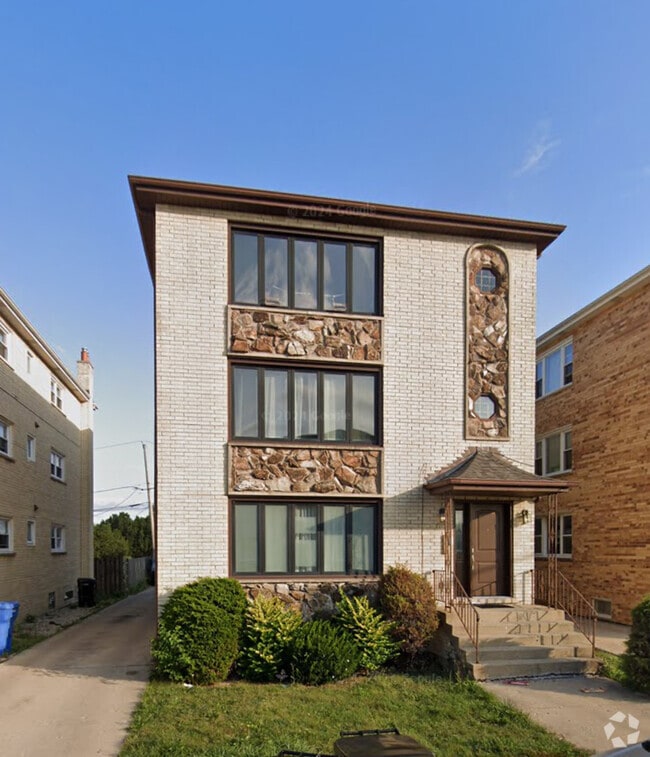 Building Photo - 7854 W Cahill Terrace Rental