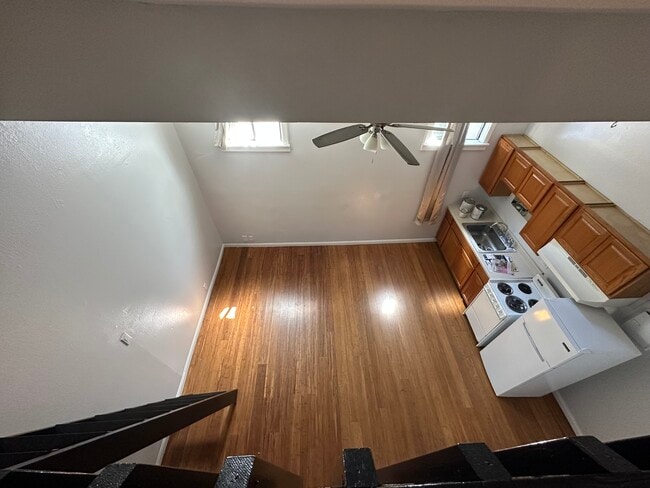 Photo - 1238 High St Unit 3200 Encinal Avenue