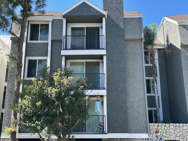 Building Photo - 1247 Stoner Ave Unit 105 Rental