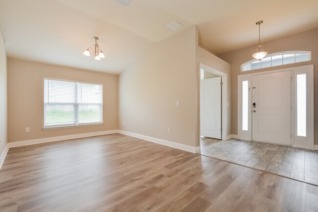 Photo - 804 Chelsea Ave