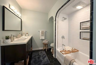 Photo - 6110 Scenic Ave