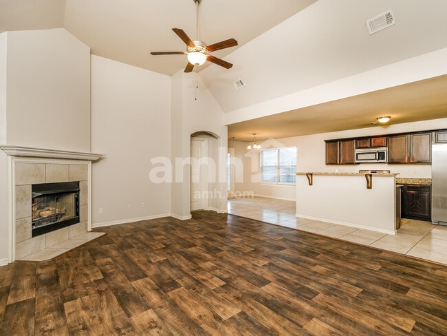 Photo - 13332 S Poplar St