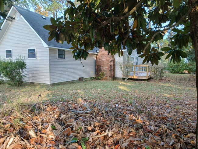 Photo - 205 South End Rd