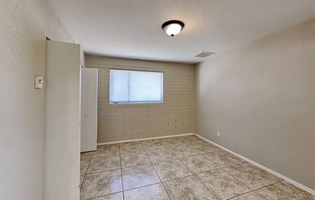 Photo - 5616 West Campbell Ave