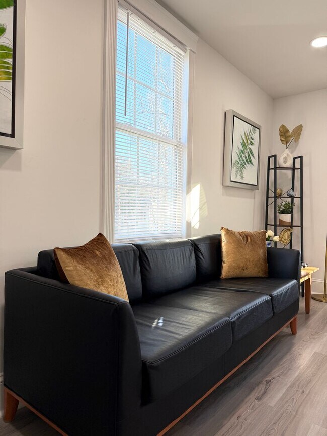 Photo - Furnished 2 bed 1 Bath Home