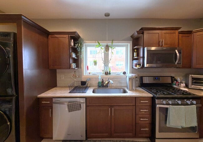 Photo - 9 Amaranth Ave Unidad 1