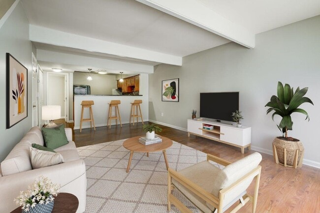 Nineteen North Apartments and Townhomes