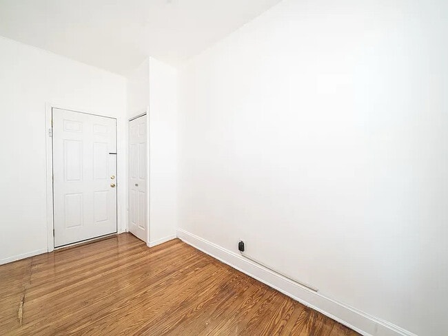 Photo - 275 7th St Unit 3A