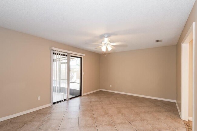 Photo - 2048 Pompano Pkwy