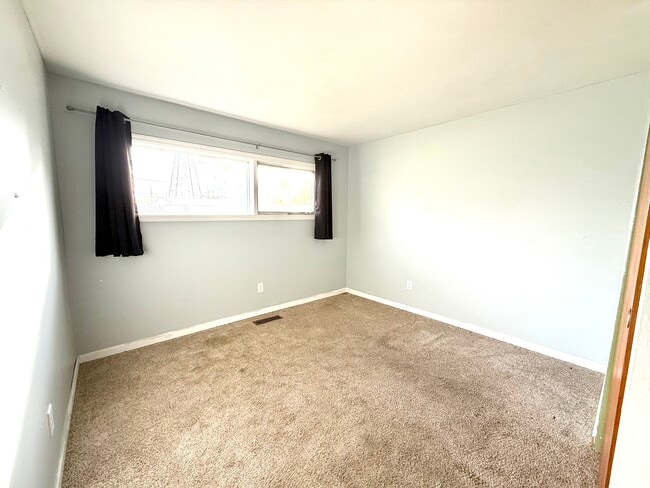 Photo - 2626 Corvalis Ave