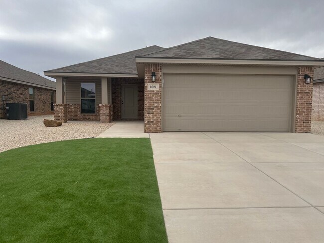 Available July 9th in Cooper ISD's Bell Fa... - Available July 9th in Cooper ISD's Bell Fa... House