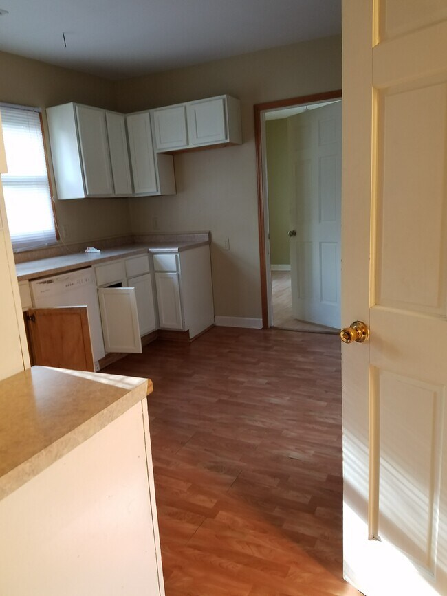 Photo - 711 Edmund Ave Unit 2