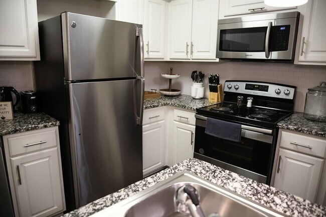 Photo - Paxton at Lake Highlands