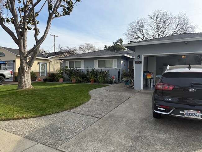 Photo - 2158 Cabrillo Ave