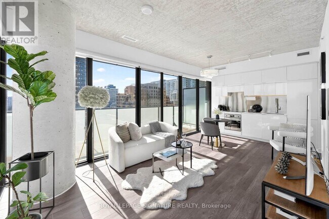 Photo - 185 Roehampton Ave Unité 1110