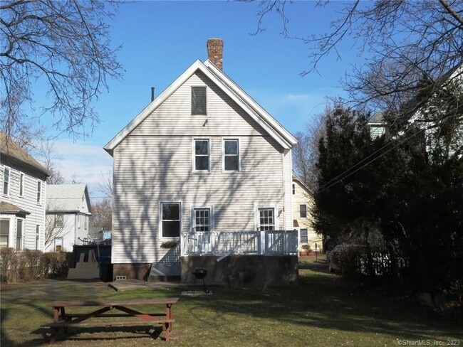 Photo - 13 Wilcox St Unit First Floor