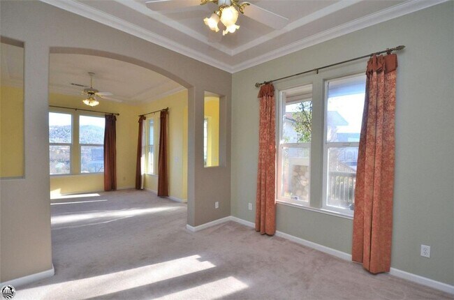 682 Twilight Ct