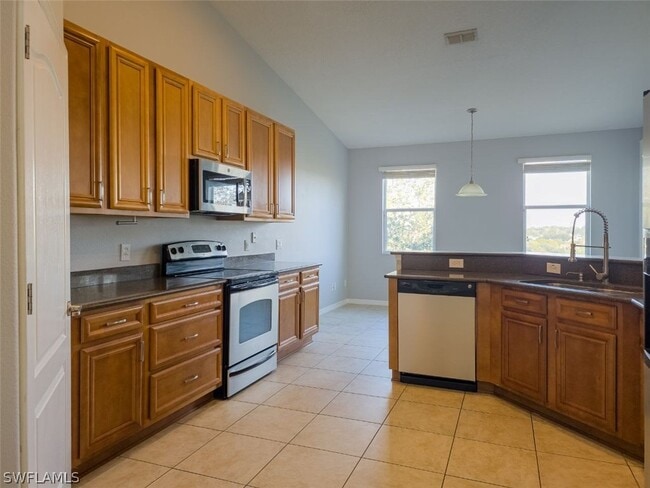 Photo - 2345 Golden Aster St