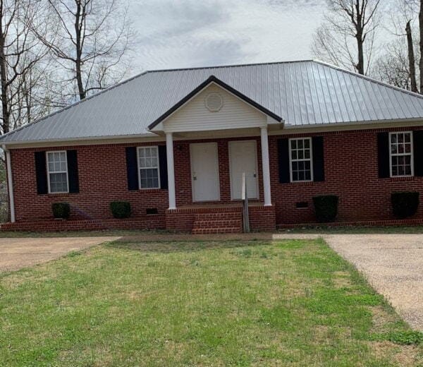 Photo - 1083 Woodland Dr