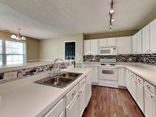 Photo - 1103 Poplar Ridge Rd