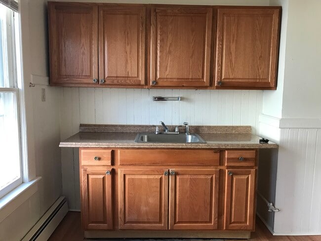 13 Ridgewood St Unit 13A