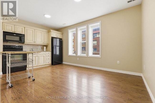 Photo - 120 Sherman Ave S Unit 7