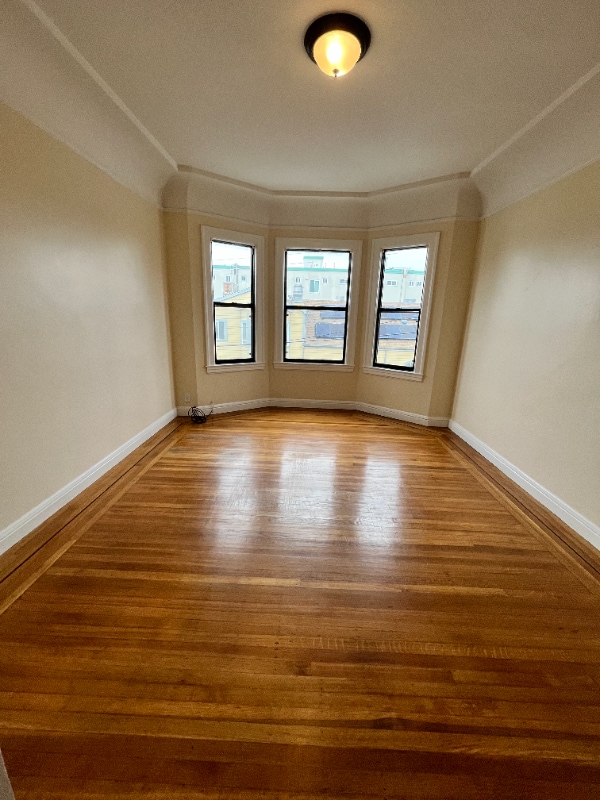 Photo - 5650 Mission St Unit A