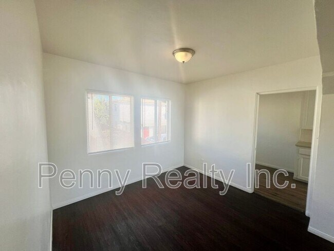 3969-3981 Alabama St.