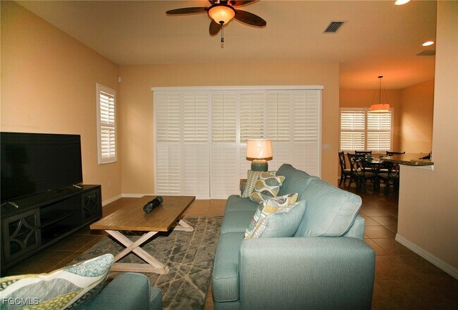 Photo - 11070 Esteban Dr