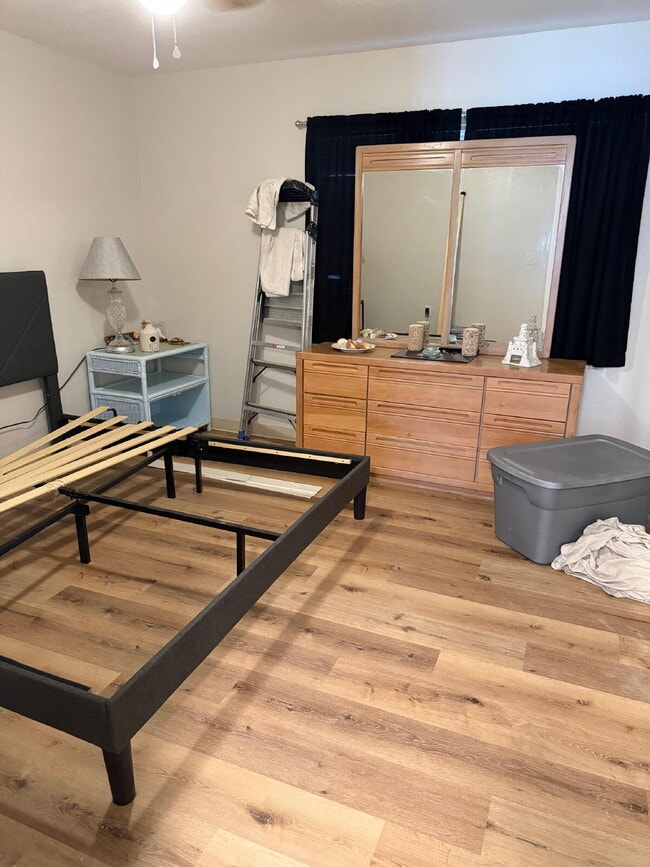 Photo - BEAUTIFULLY UPDATED CONDO POOL VIEW PERFECT LOCATION Unit 109