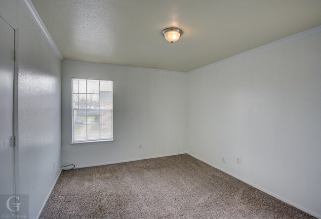 Photo - Parks on Village Apartments - South