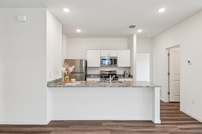 Photo - 1516 Morris Lp