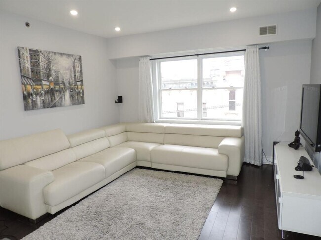 Photo - 84 Bloomfield St Unit 11