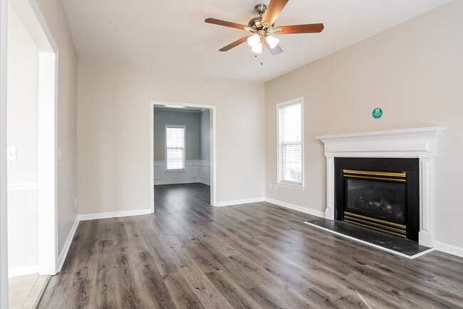 Photo - 5719 Peacenest Dr