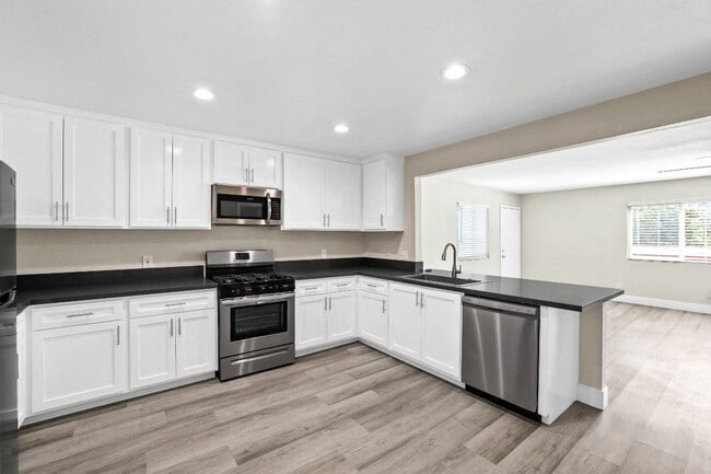 Photo - Wakefield Apartment Homes