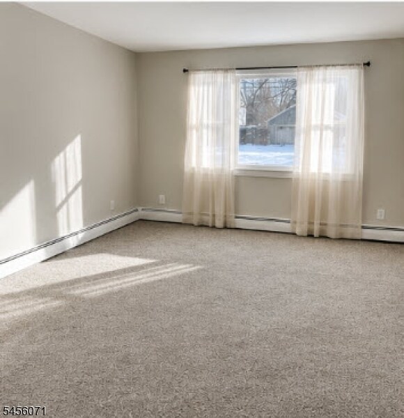 59 Pier Ln