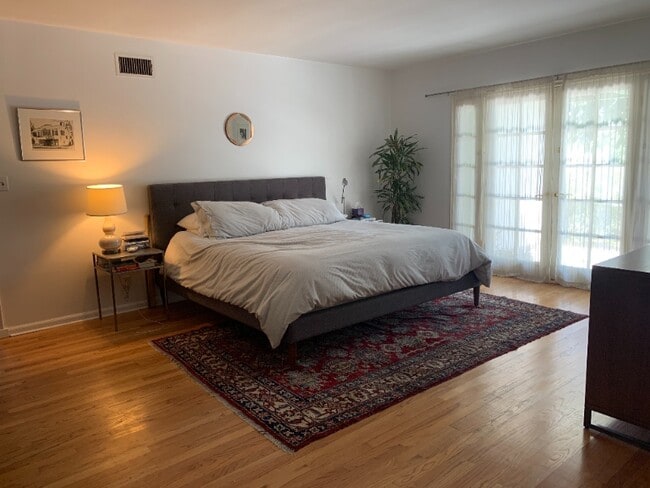 Photo - 2660 Byron Pl