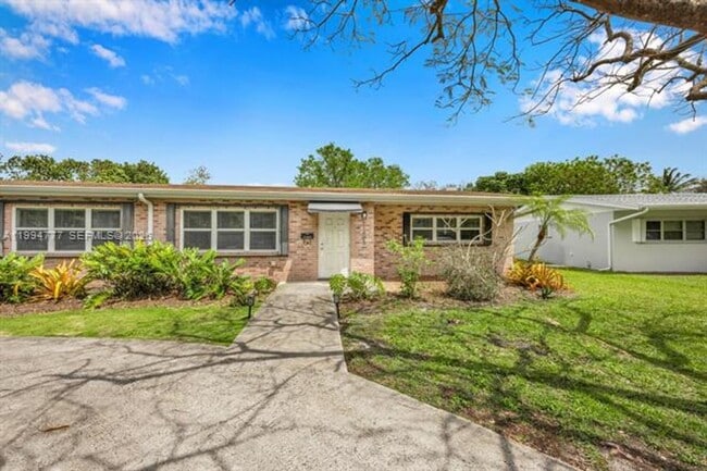 Building Photo - 11401 SW 81st Rd Unit 11401 SW 81st Rd