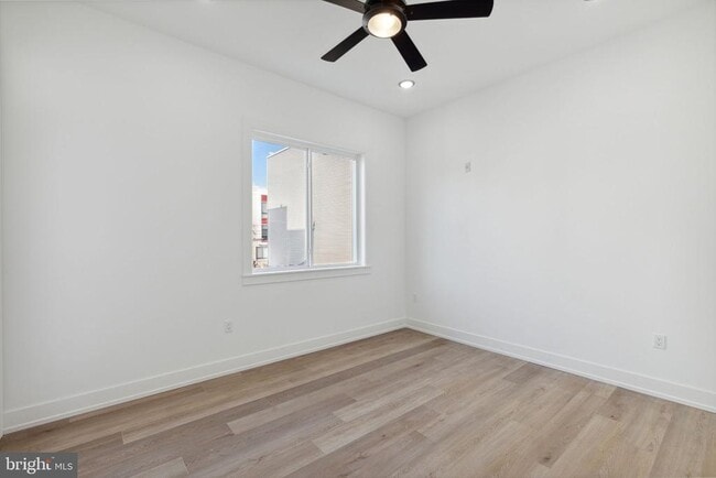 2449 N 2nd St Unidad 2