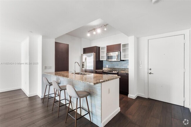 Building Photo - 951 Brickell Ave Unit 1105 Rental