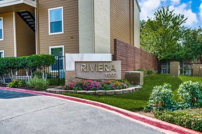 Neurock at Riviera