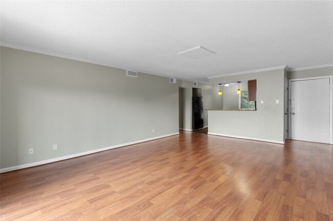 Photo - 1901 S Voss Rd Unidad 9