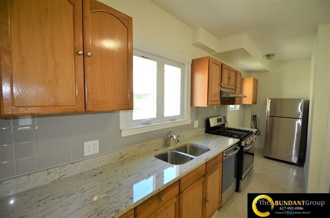 Photo - 57 Judson St Apartments Unit 1
