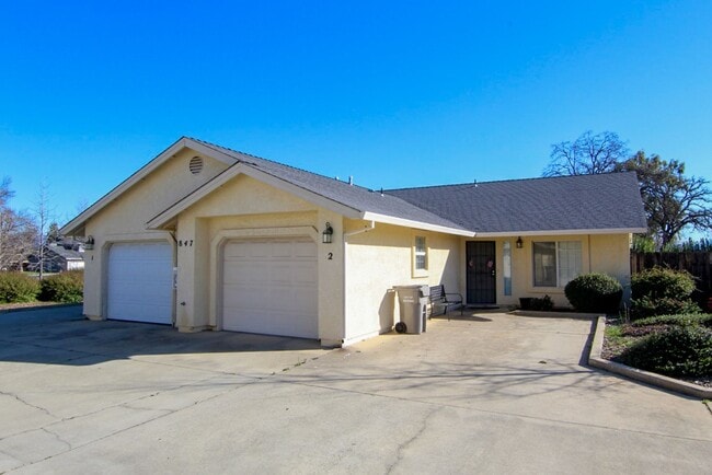 Building Photo - CallyCt847 Unit 2 Rental